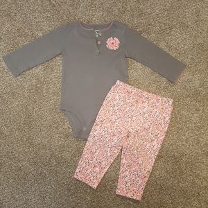 Carter's girls 9 month flower print